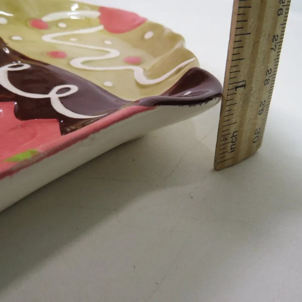Cupcake Ceramic (1) Plate w embossed details (not food safe) 6x5